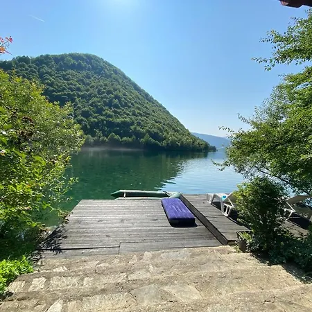 بيت للعطل Jajce,plivsko Jezero يايتشه
