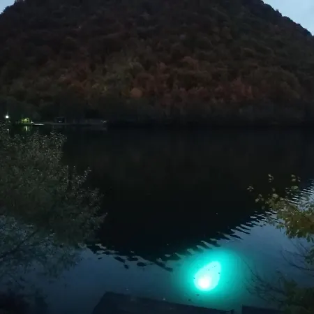 別荘 Jajce,plivsko Jezero *