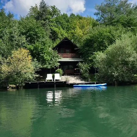 بيت للعطل Jajce,plivsko Jezero يايتشه