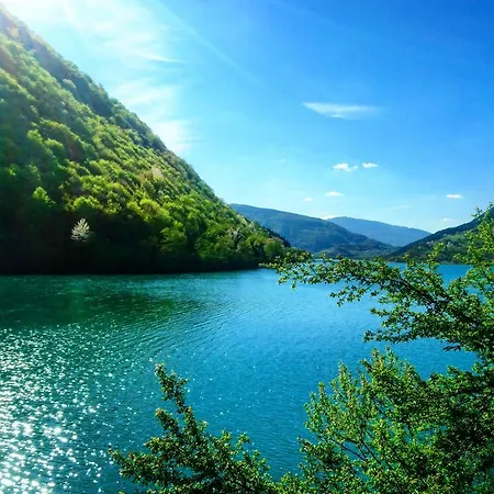 Jajce,plivsko Jezero بيت للعطل *