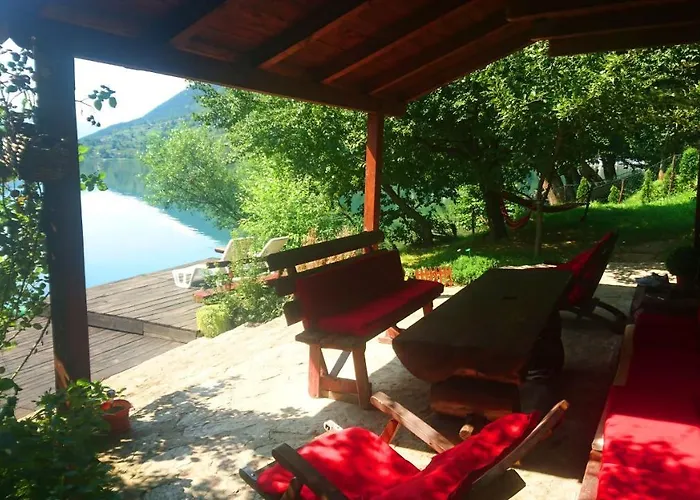 Jajce,plivsko Jezero Nyaraló *